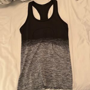 Lululemon tank top